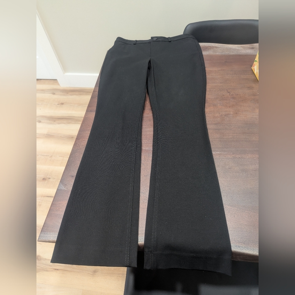 Banana Republic Sloan straight legged Black Women's Pants